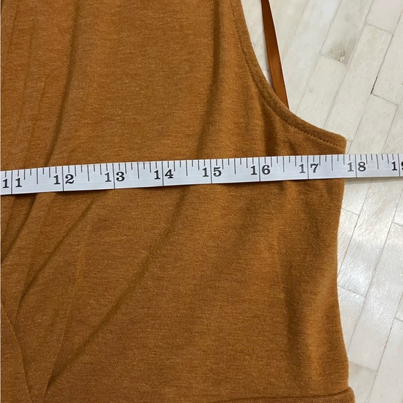 Soft Surroundings Honey Yellow Athena V-Neck Maxi Dress w Pockets size Medium - Picture 9 of 11